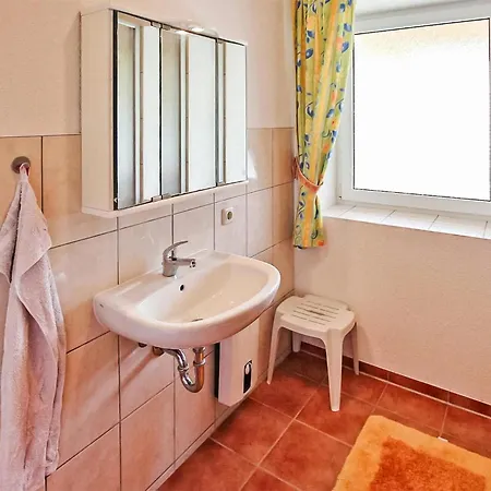 Apartment Ferienwohnung *